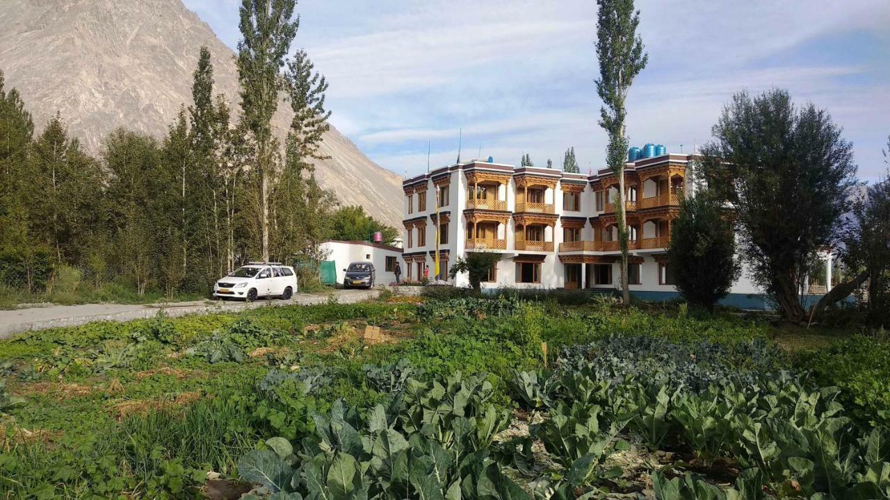 Hôtel Hunder Residency à Leh Extérieur photo